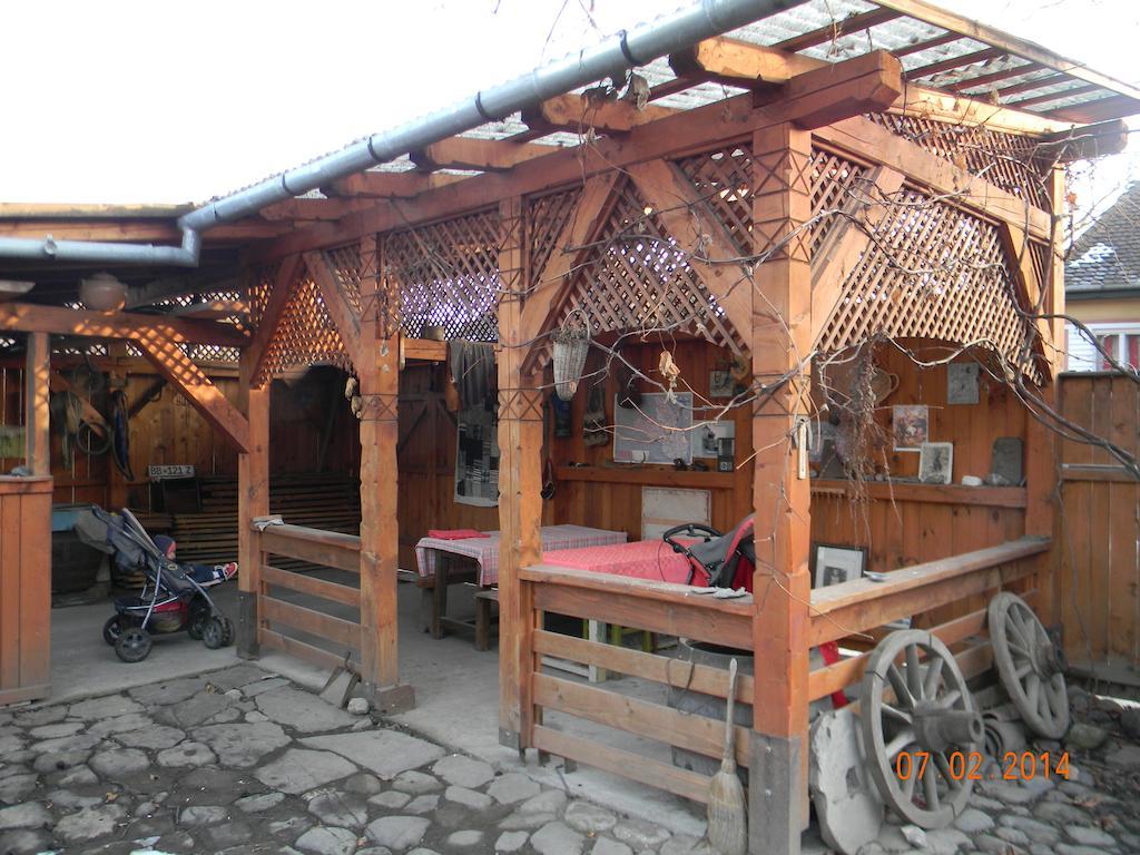 Kuekuello Vendeghaz Hotel Sovata Luaran gambar