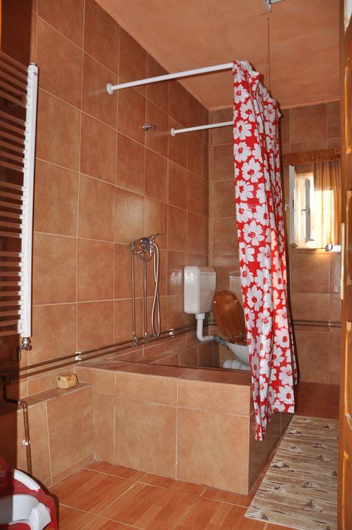 Kuekuello Vendeghaz Hotel Sovata Luaran gambar